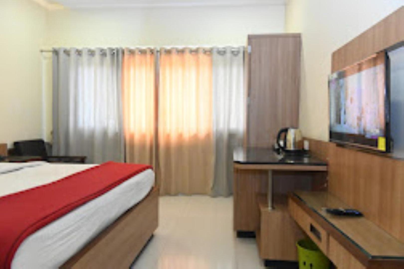 Hotel Pritam Park, Jalgaon, Maharashtra Exterior foto